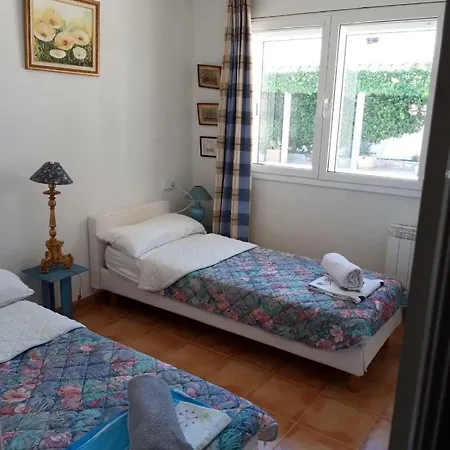 Casa Linda Vlak Aan Zee Holiday home Calafat